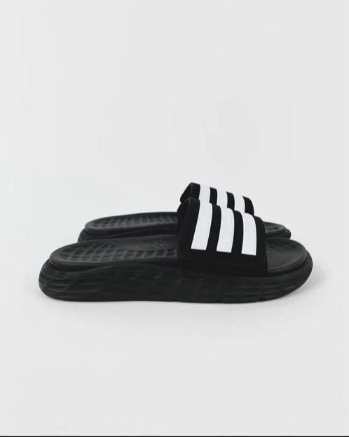5913264935834600235 Duramo SL Slides - Adidas