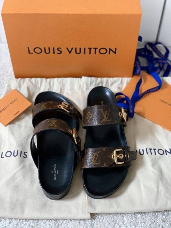 Luxury Louis-Vuitton Slides