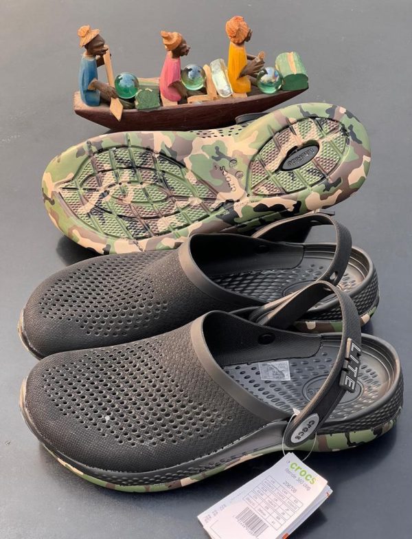 Unisex Lite-Ride Breathable Crocs