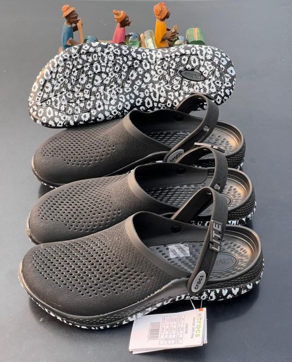 Unisex Lite-Ride Breathable Crocs