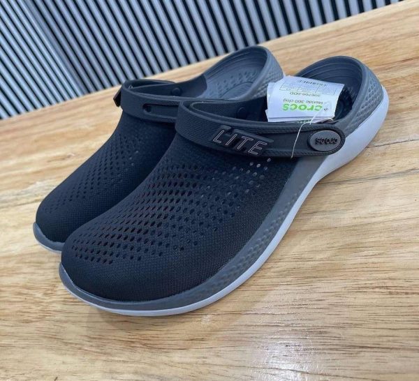 Unisex Lite-Ride Breathable Crocs