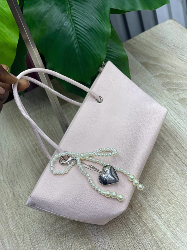 IMG_20250919_134238_457 Pearl Elegance Bag