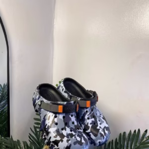 Men’s Camo Slip-On Clogs – Lightweight, Stylish, and Comfortable