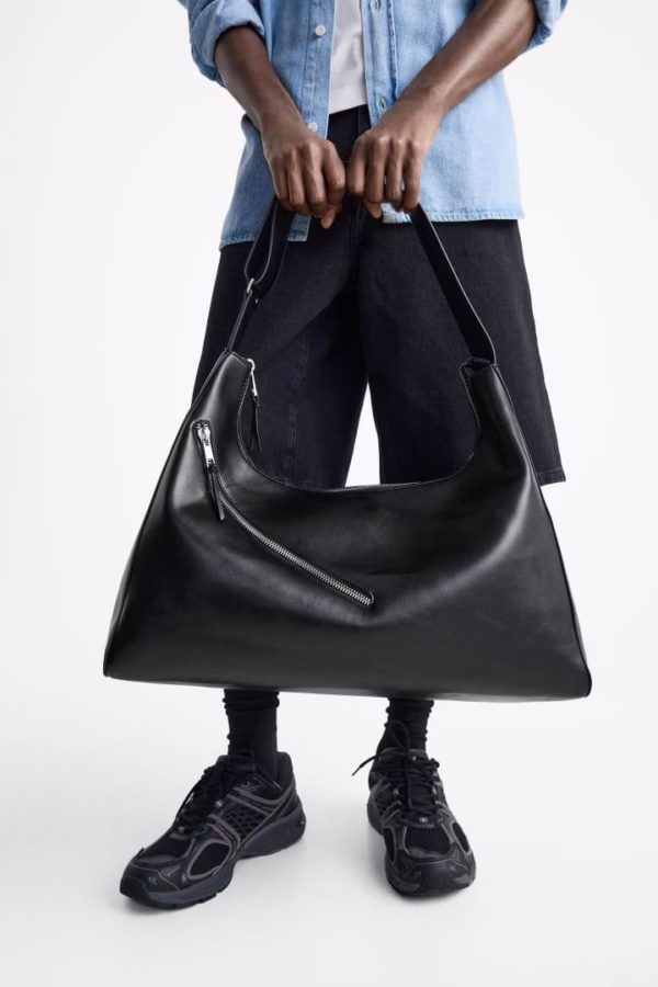 Snag Zara's XL Shoulder Bag