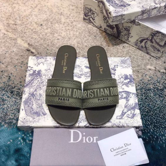 Paris Luxe Monogram Slides
