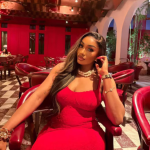 IMG_20251028_083048_616 Crimson Elegance Lace Gown