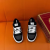 VANS HYLANE