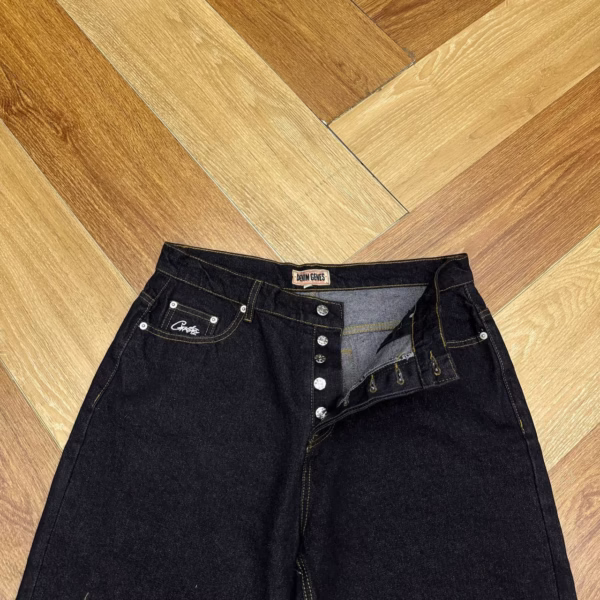 IMG_20251119_130941_296 Corteiz Crest Chainstitch Washed Black Denim Shorts