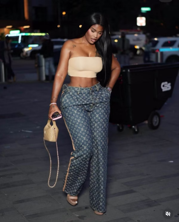 -5928991989384809334_121 LV SIGNATURE LUXE DENIM JEANS