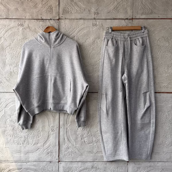 Urban Relaxed Fit Hoodie & Sweatpants