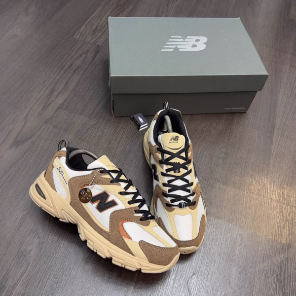 IMG_20251204_152948_389 New Balance Modern-Day Kicks