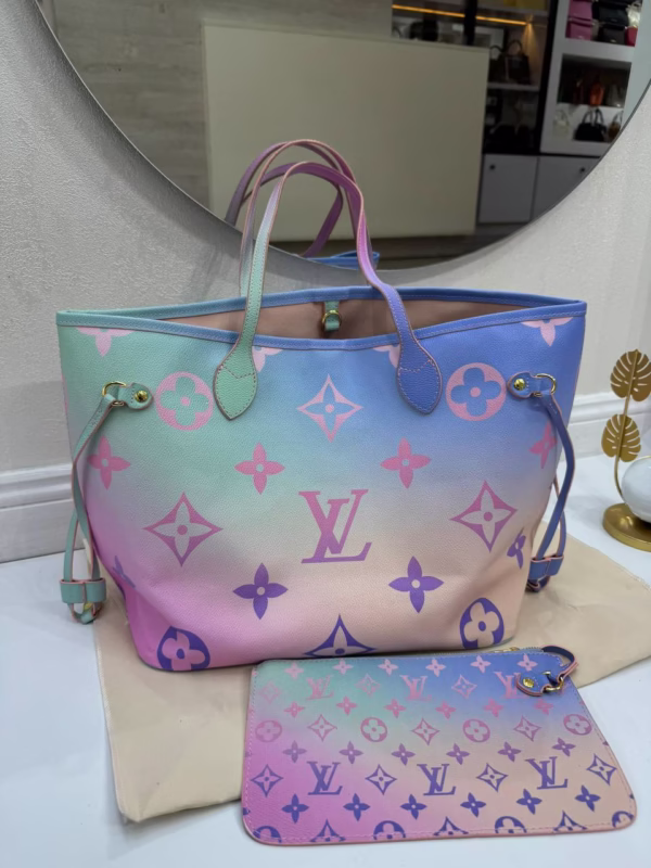 IMG_20251211_115717_023 LV ELEGANCE TASSELED TOTE