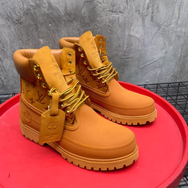 Summit Luxe Wheat Boot