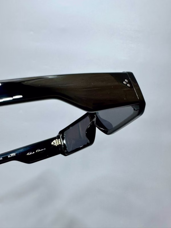 Blackline Luxe Shades