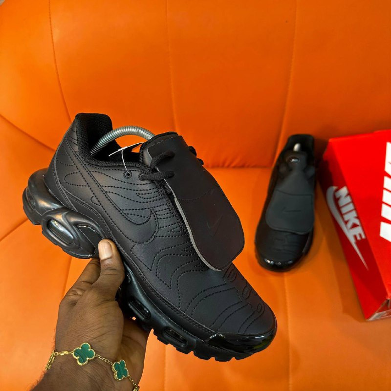 Nike AirMax TNPO – Midnight Edition