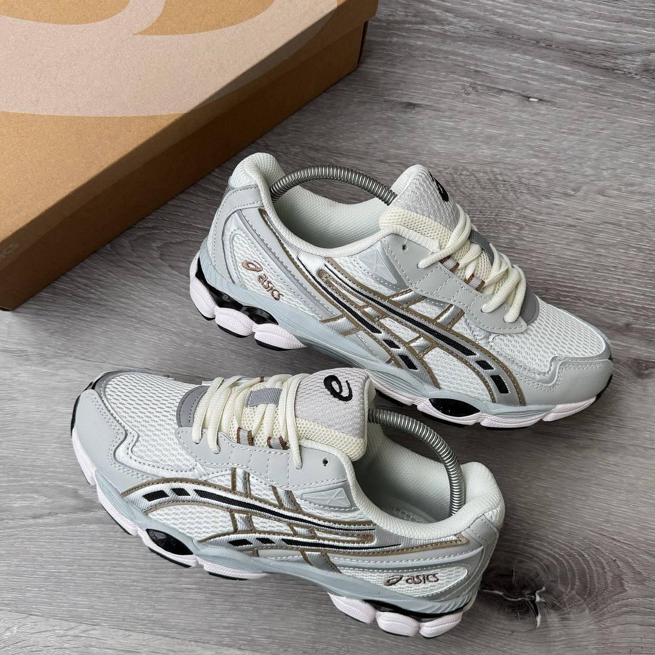 ASICS GEL-2055 Cream Pure Silver