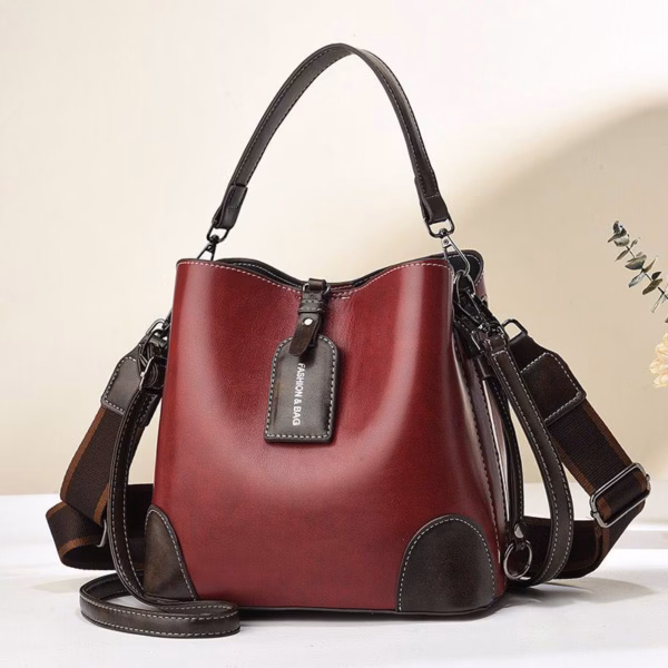 Luxury bucket handbag