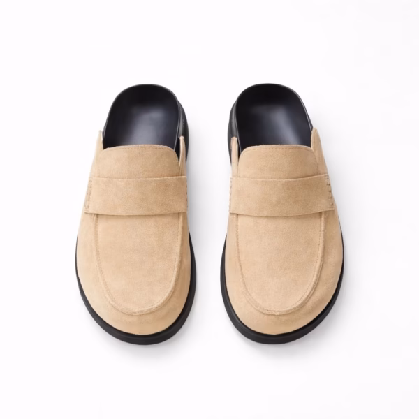 4d5fa95c-b413-4b9c-8611-6a80049a53ce Elite Suede Clogs