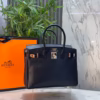 2b3f6b0d-31e8-442a-85af-9890227fd22a Classic Hermes Style Bag