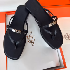 IMG_2898 Hermes Miss Slides